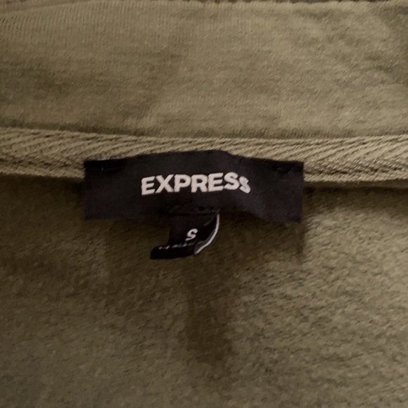 Express - Picture 4 of 4